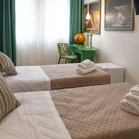 Boutique Hotel Ferrara-2